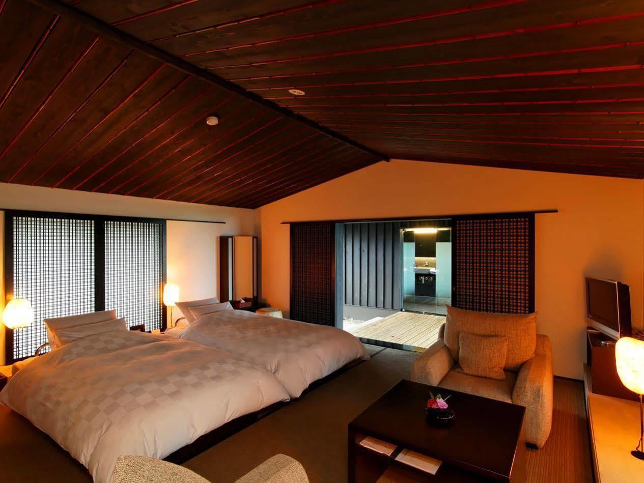 Naruto Park Hills Hotel Ridge Екстер'єр фото